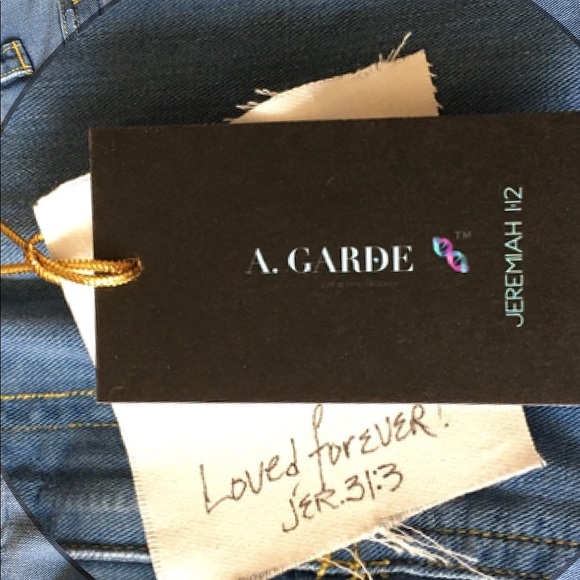 Introducing A.Garde🧬 “no jeans/ genes lost” - Picture 6 of 8